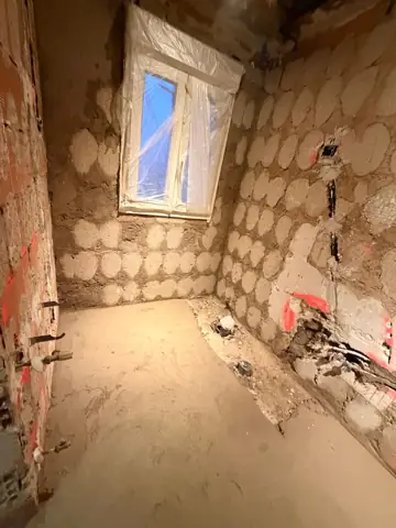 Baño de diseño con luz LED — proceso de obra, foto 3