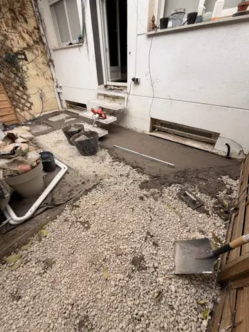 Terraza con porcelánico efecto piedra — proceso de obra, foto 4